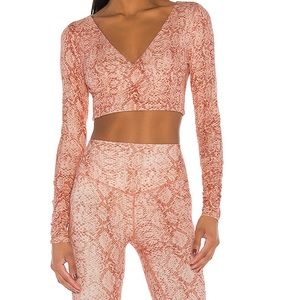 Lovewave - long sleeve workout top